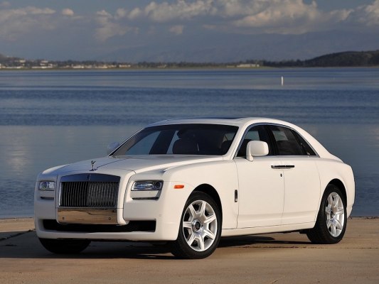 Rolls Royce Ghost White